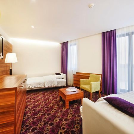 Hotel Sport อิวานิช-กราด ภายนอก รูปภาพ