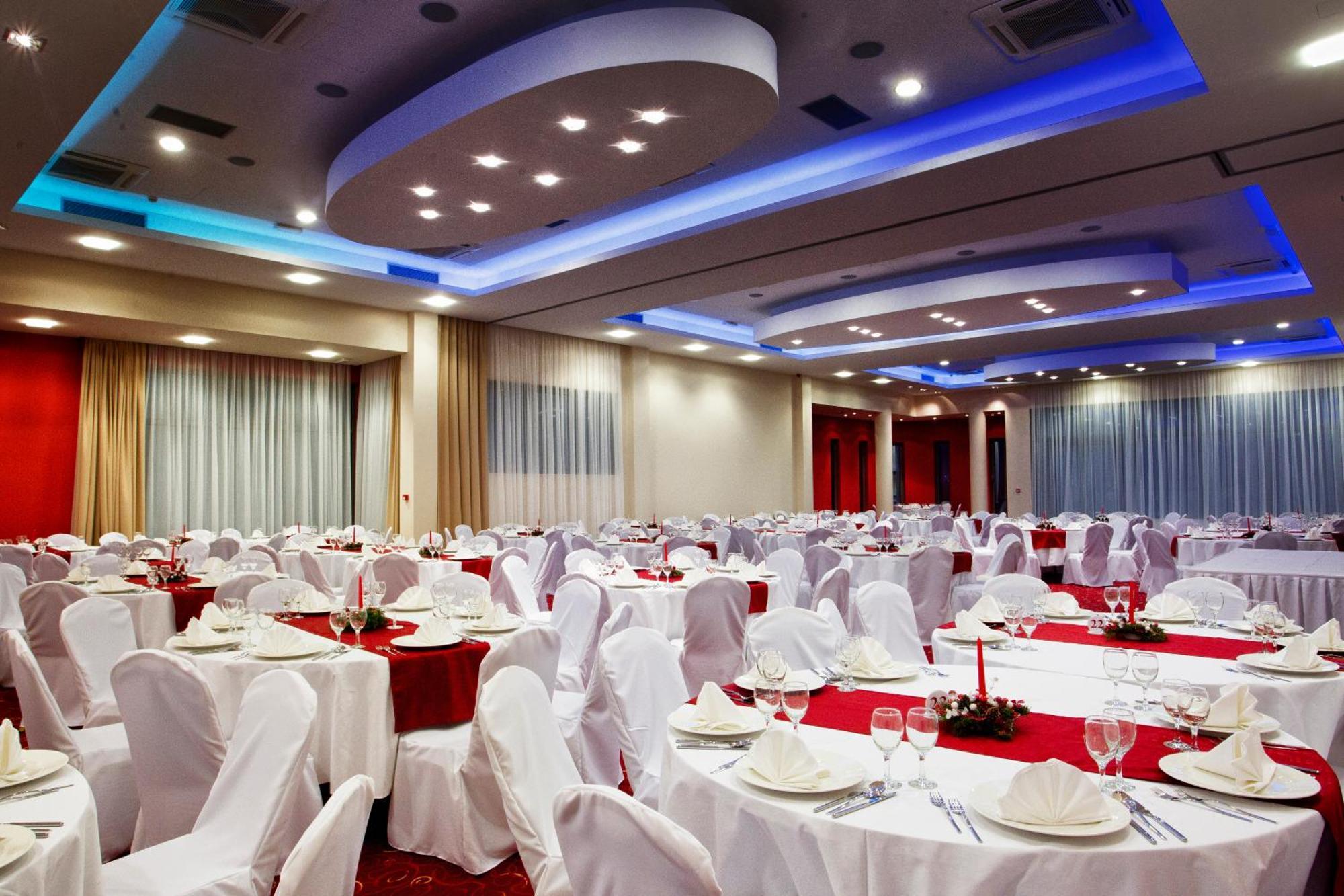 Hotel Sport อิวานิช-กราด ภายนอก รูปภาพ