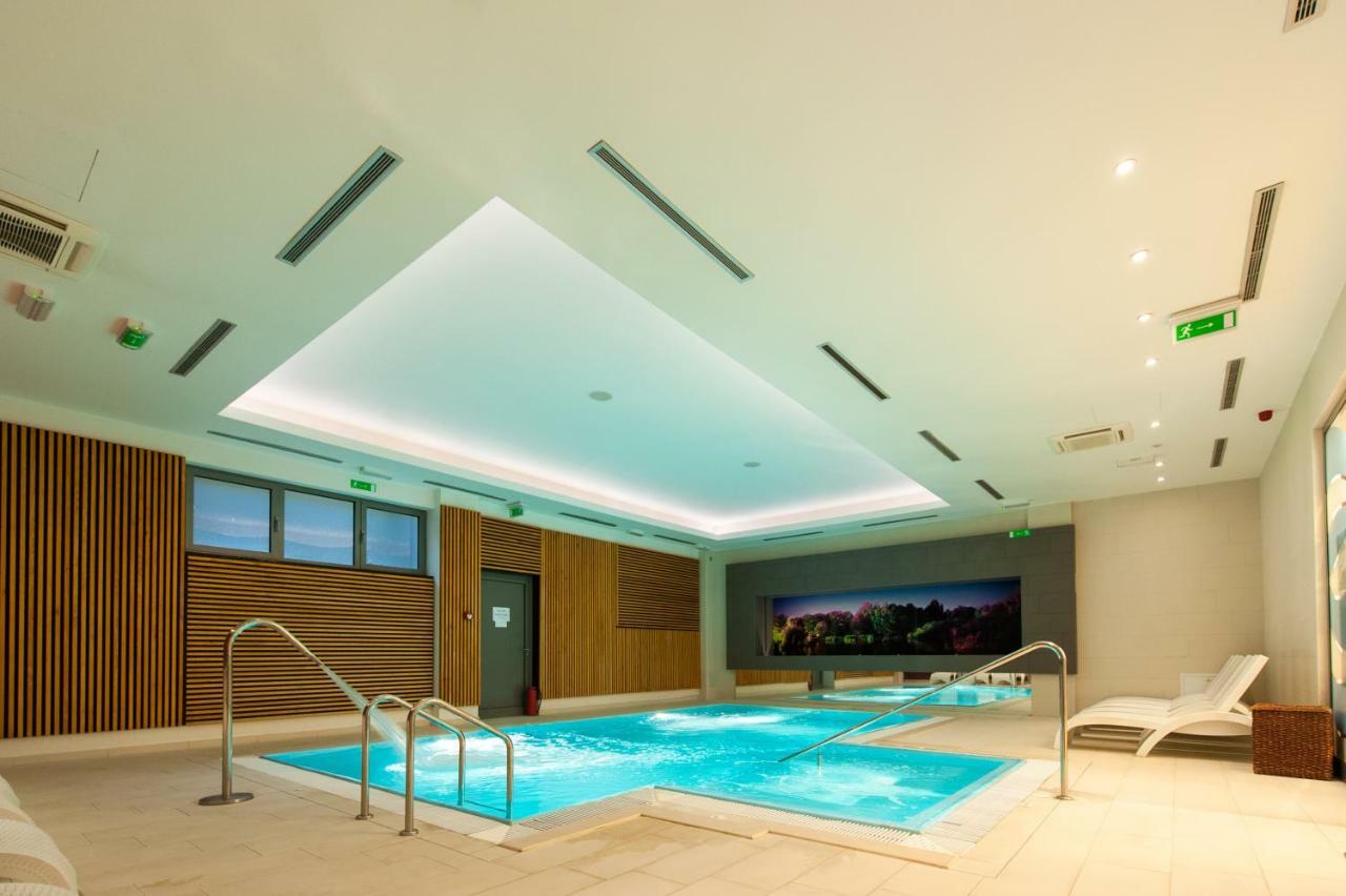 Hotel Sport อิวานิช-กราด ภายนอก รูปภาพ